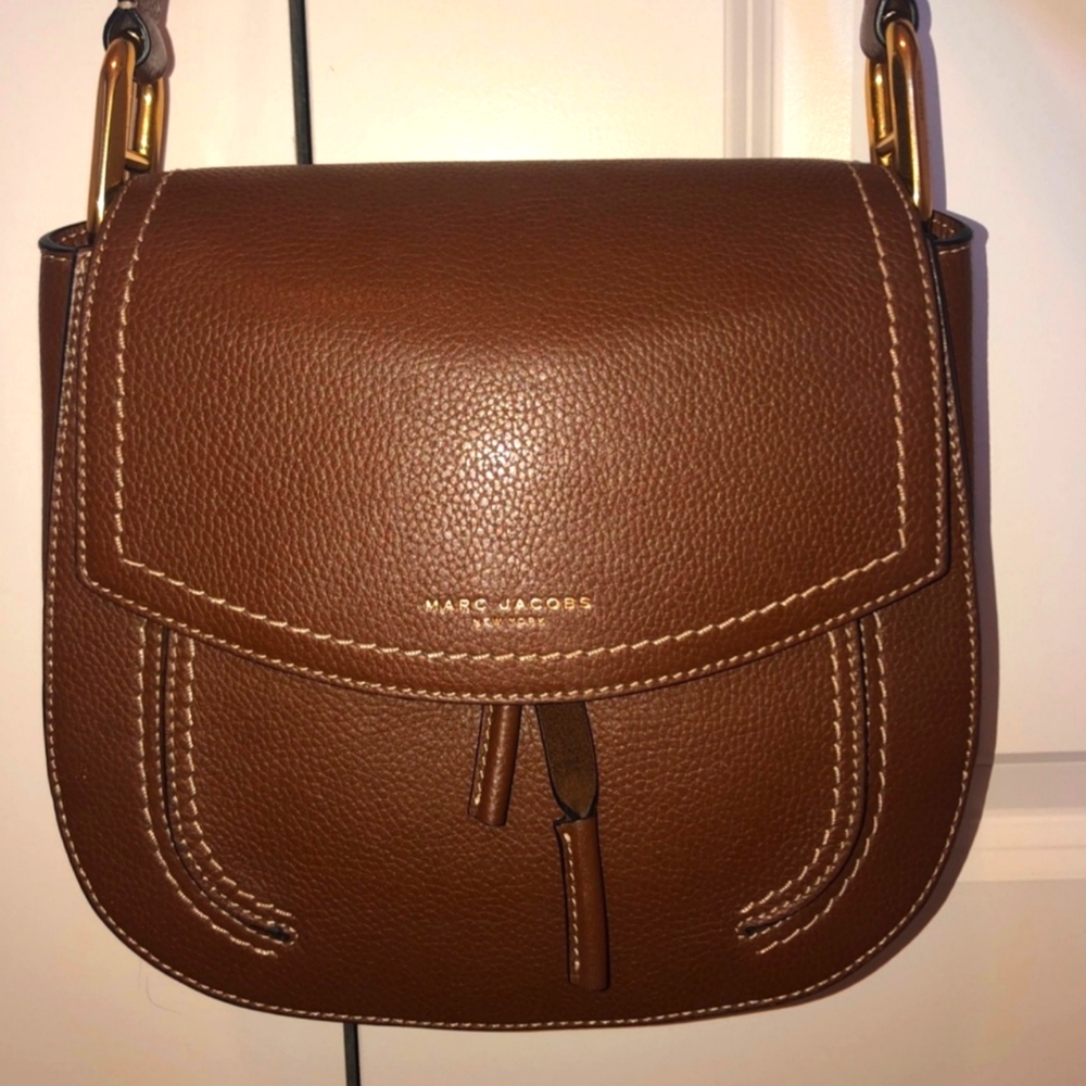 Crossbody bag